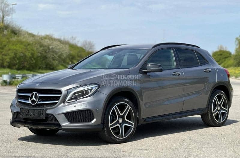 Mercedes Benz GLA 180 AMG LINE