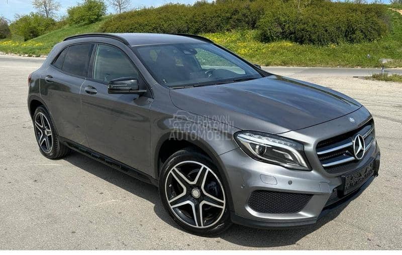 Mercedes Benz GLA 180 AMG LINE