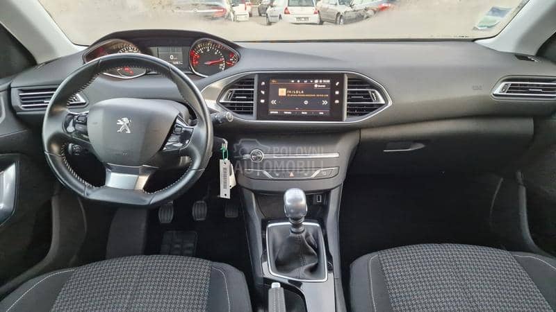 Peugeot 308 KREDlT BEZ UCESCA