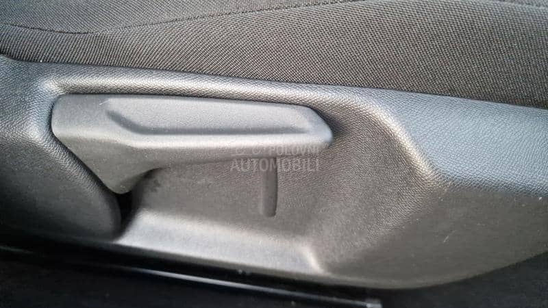 Peugeot 308 KREDlT BEZ UCESCA