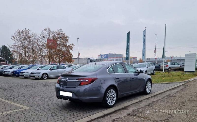 Opel Insignia 2.0