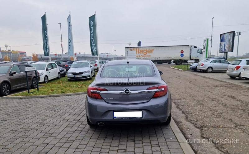 Opel Insignia 2.0