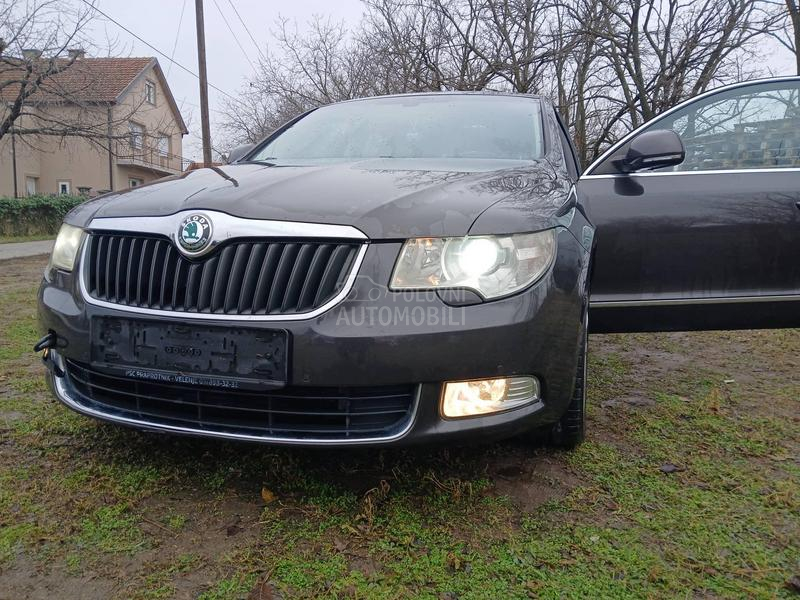 Škoda Superb tsi