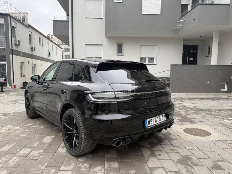 Porsche Macan 