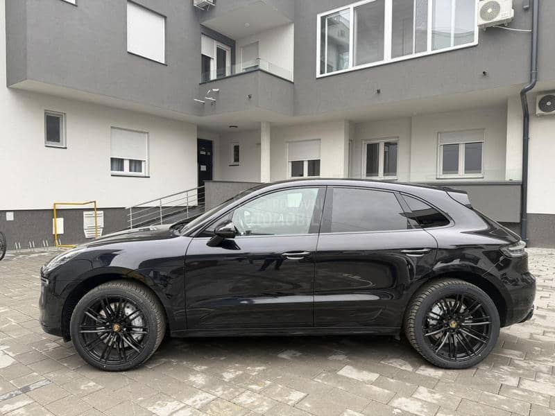 Porsche Macan 