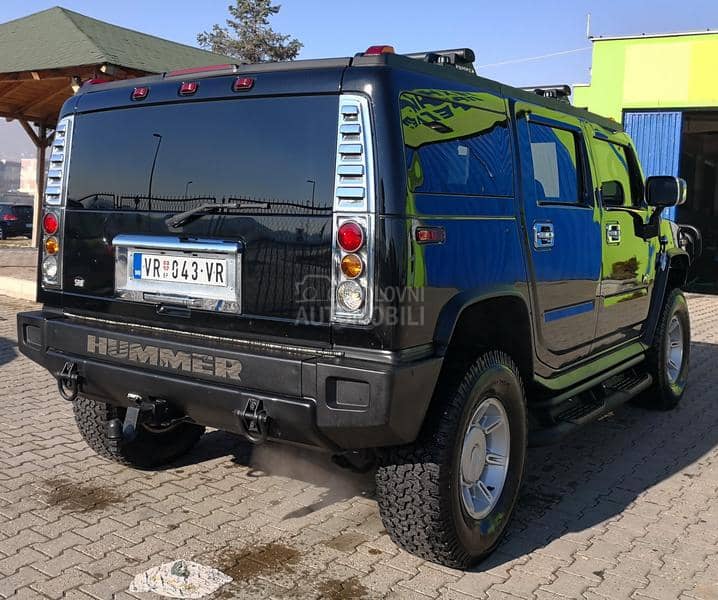 Hummer H2 