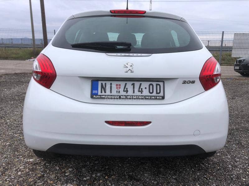 Peugeot 208 1.2 Exclusive