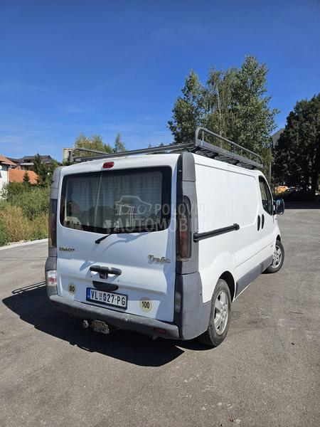 Renault Trafic 