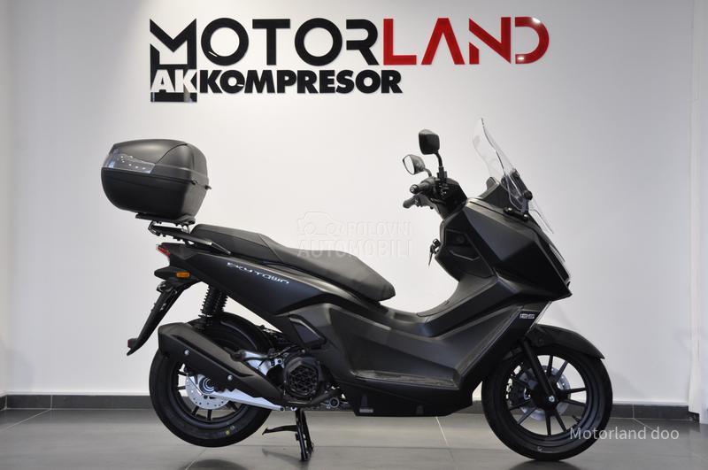 Kymco SkyTown 125