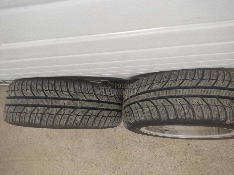 Toyo 205/55 R16 Zimska