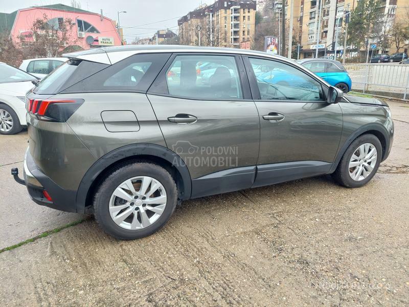 Peugeot 3008 1,2 executive