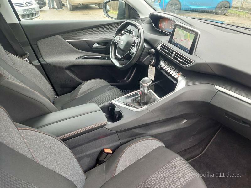 Peugeot 3008 1,2 executive