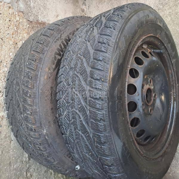 Goodyear 195/60 R15 Sve sezone