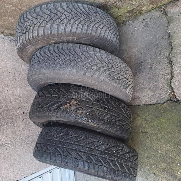 Goodyear 195/60 R15 Sve sezone