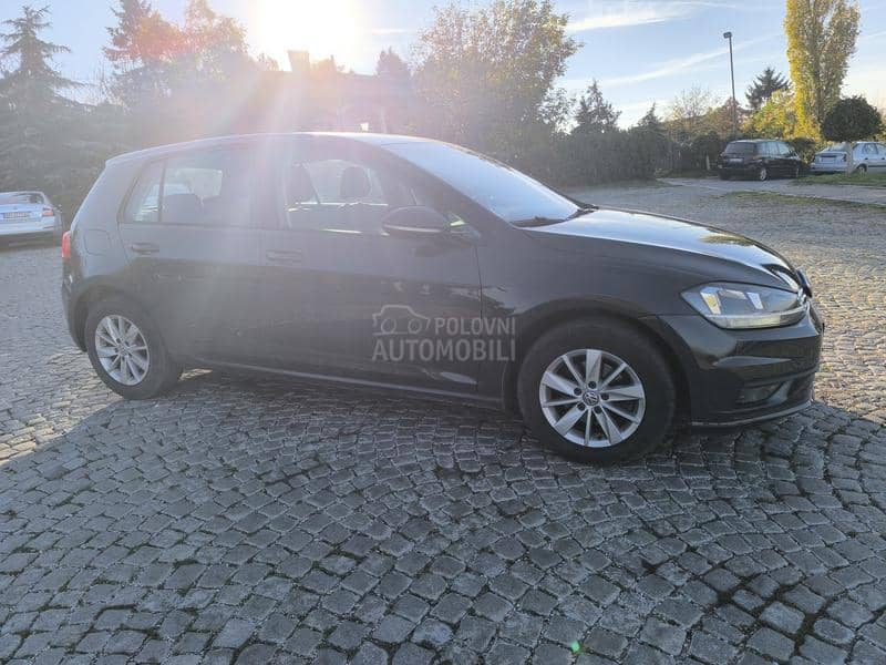 Volkswagen Golf 7 1.0 TSI