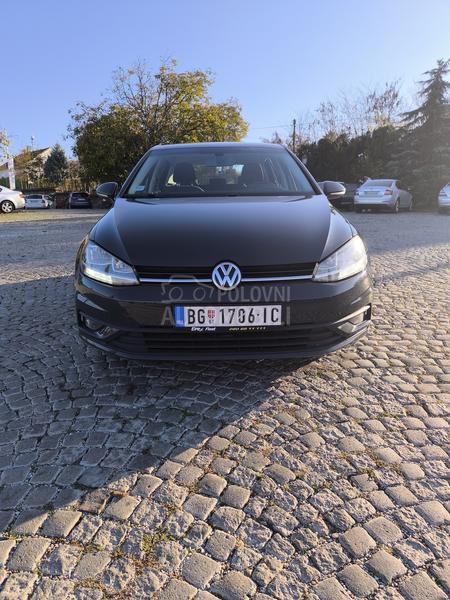 Volkswagen Golf 7 1.0 TSI