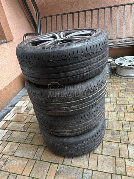 Continental 215/50 R17 Letnja