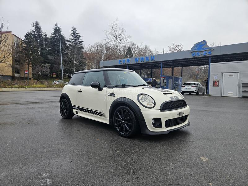 MINI John Cooper Works John Works