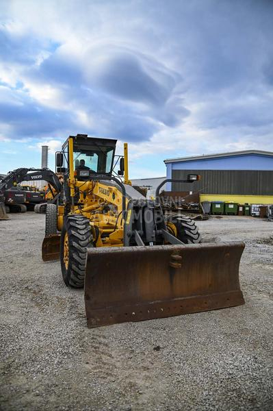 Volvo G726B