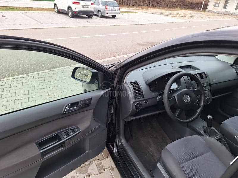 Volkswagen Polo 1.4i CH