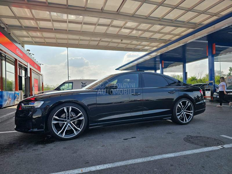 Audi A8 Sport Black Edition