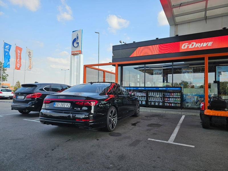 Audi A8 Sport Black Edition