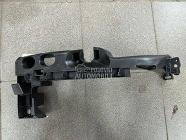 Desni nosac fara za Audi A3 od 2009. do 2013. god.