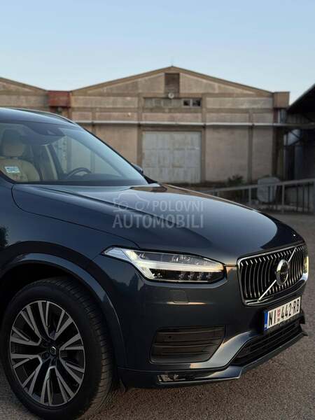 Volvo XC90 hybrid B5 AWD