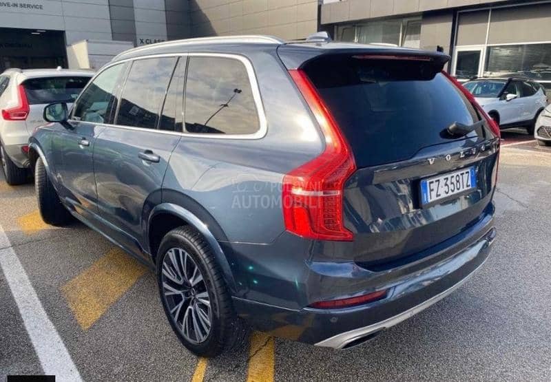 Volvo XC90 hybrid B5 AWD