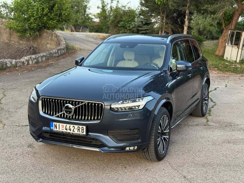 Volvo XC90 hybrid B5 AWD