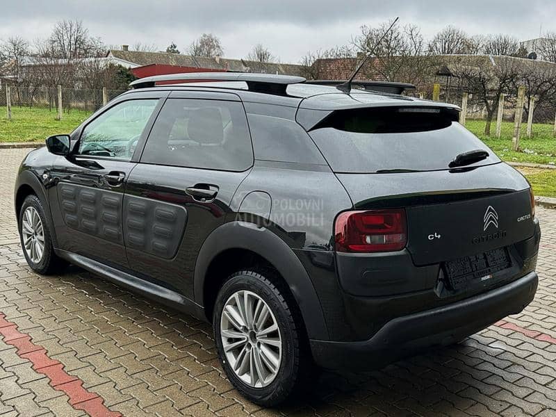 Citroen C4 Cactus 1.2/P Tech/PANO/NAV