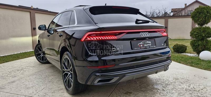 Audi Q8 3X S-LINE/ PANO/ AIR