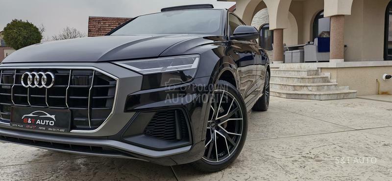 Audi Q8 3X S-LINE/ PANO/ AIR