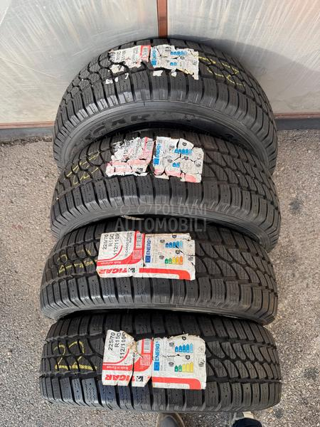 Tigar 225/70 R15 Zimska