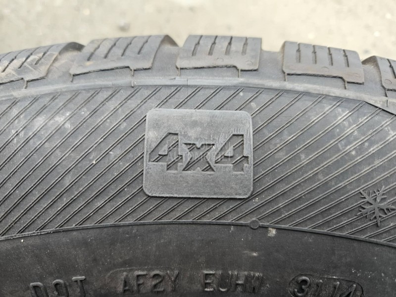 Barum 225/65 R17 Zimska