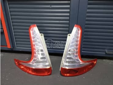 Stop svetlo za Renault Grand Scenic od 2008. do 2013. god.