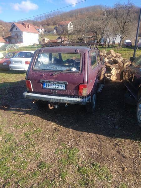 Lada Niva 