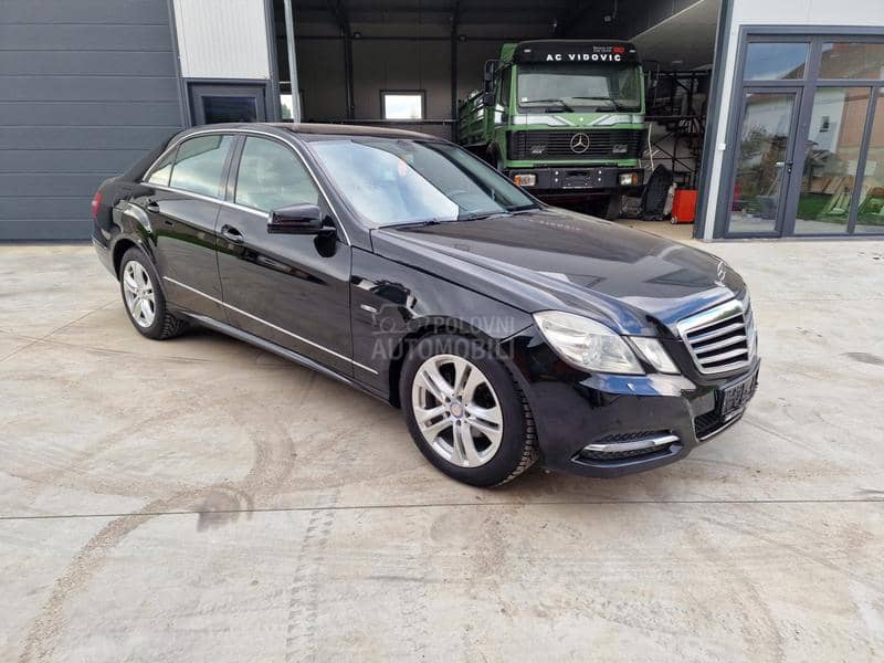 Mercedes Benz E 220 CDI Avantgarde