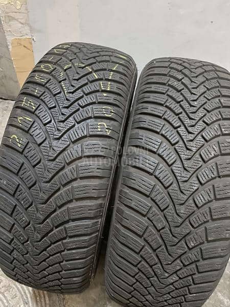 Falken 215/60 R17 Zimska