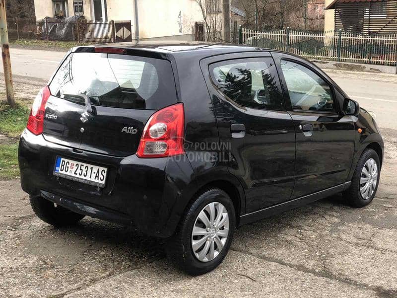 Suzuki Alto 1.0