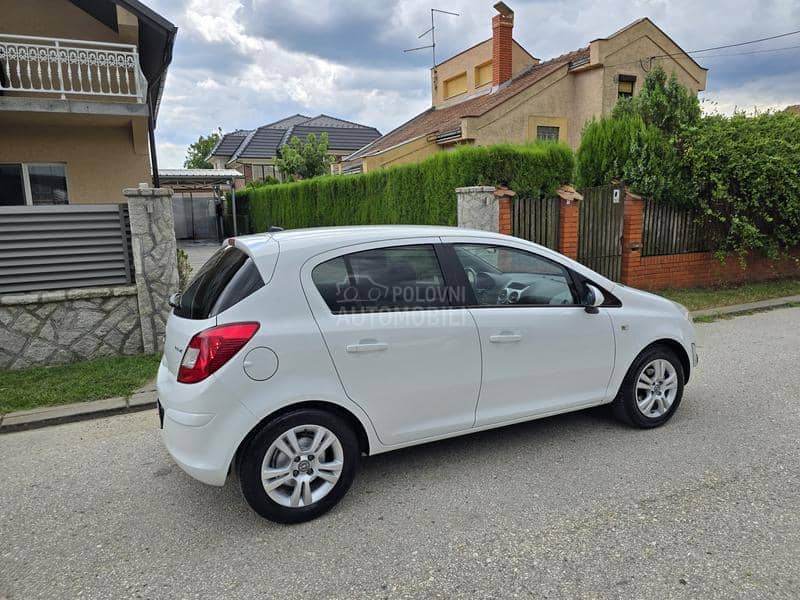 Opel Corsa D 1.3 mjt