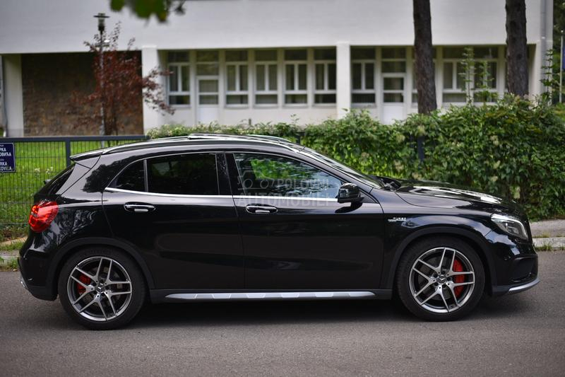 Mercedes Benz GLA 45 AMG 4 MATIC TURBO