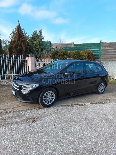 Mercedes Benz B 200 