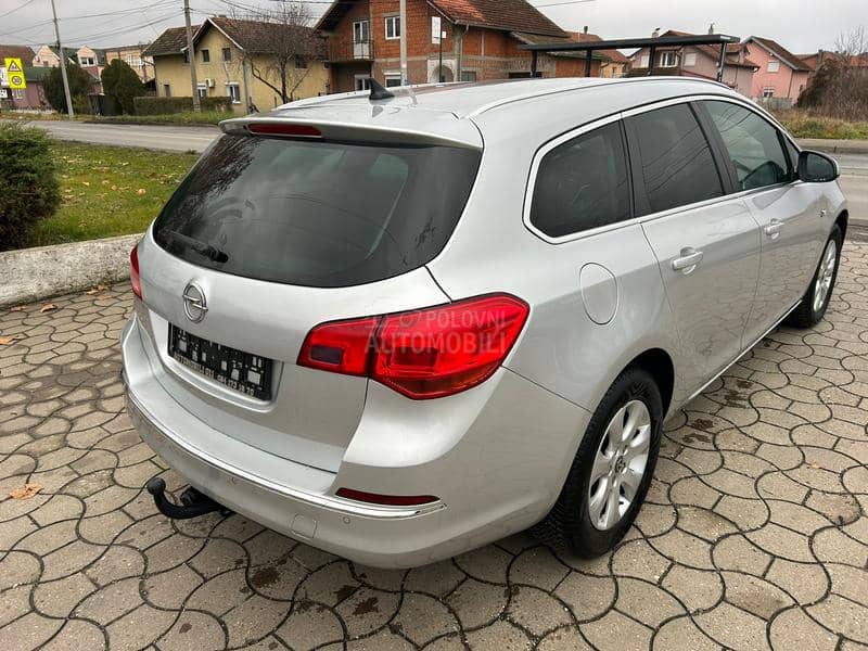 Opel Astra J 1.6 TDCI