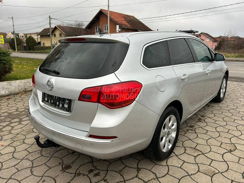 Opel Astra J 1.6 TDCI