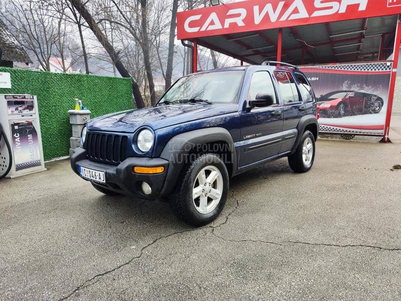 Jeep Liberty 3.7 L