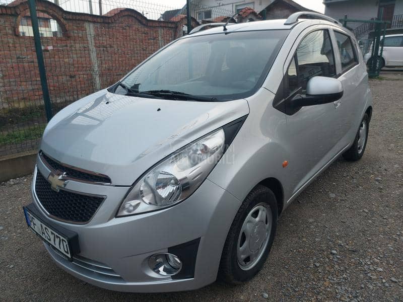 Chevrolet Spark 1.2b clima nav LS