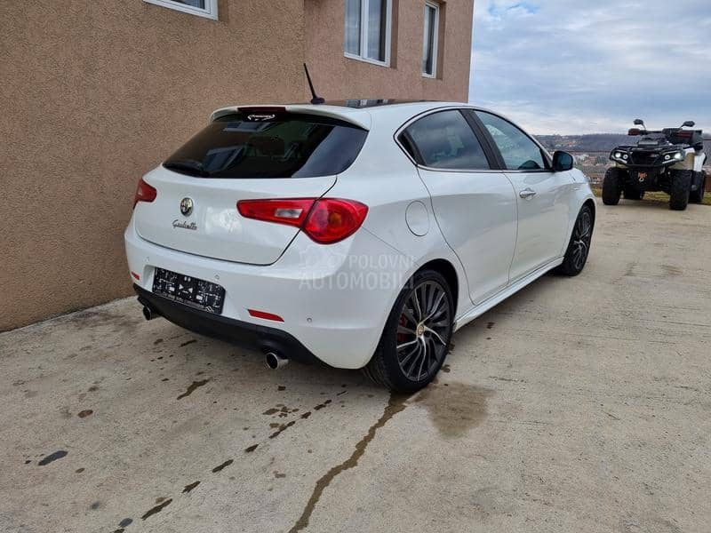 Alfa Romeo Giulietta QV