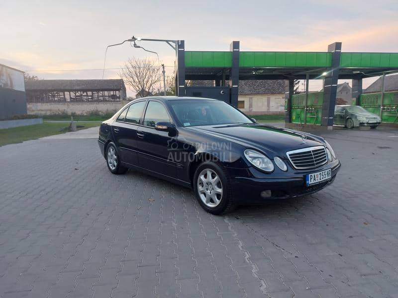 Mercedes Benz E 220 cdi