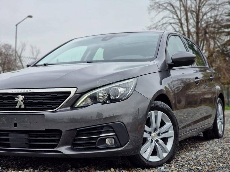 Peugeot 308 1.5BlueHDI panoram a